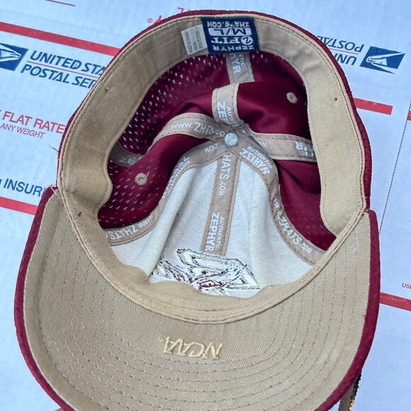 Red & Gold Zephyr Men's Hat - Picture 4 of 6